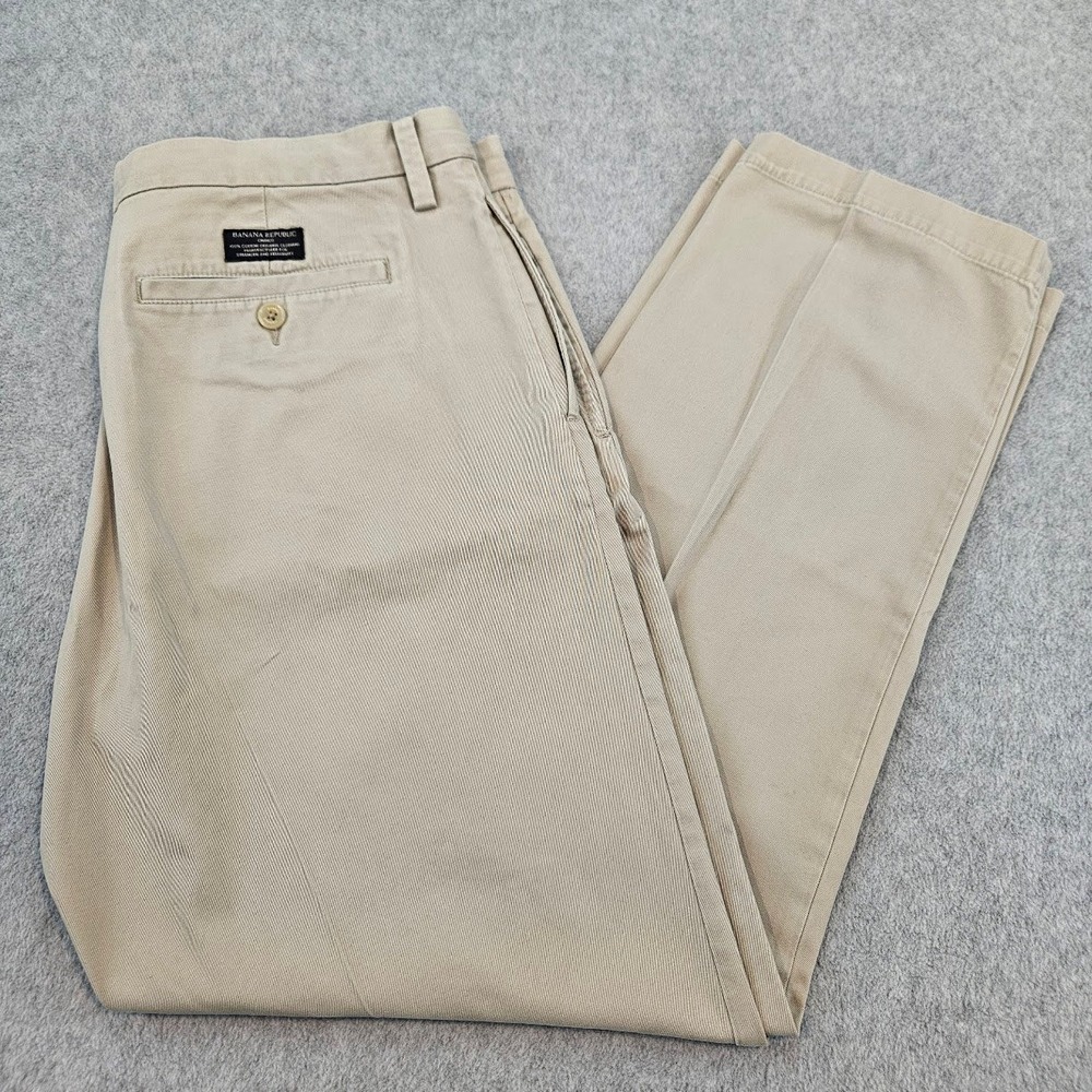 Banana Republic Gavin Chino Mens 34x30 Khaki Tan Straight Leg Cotton Pants